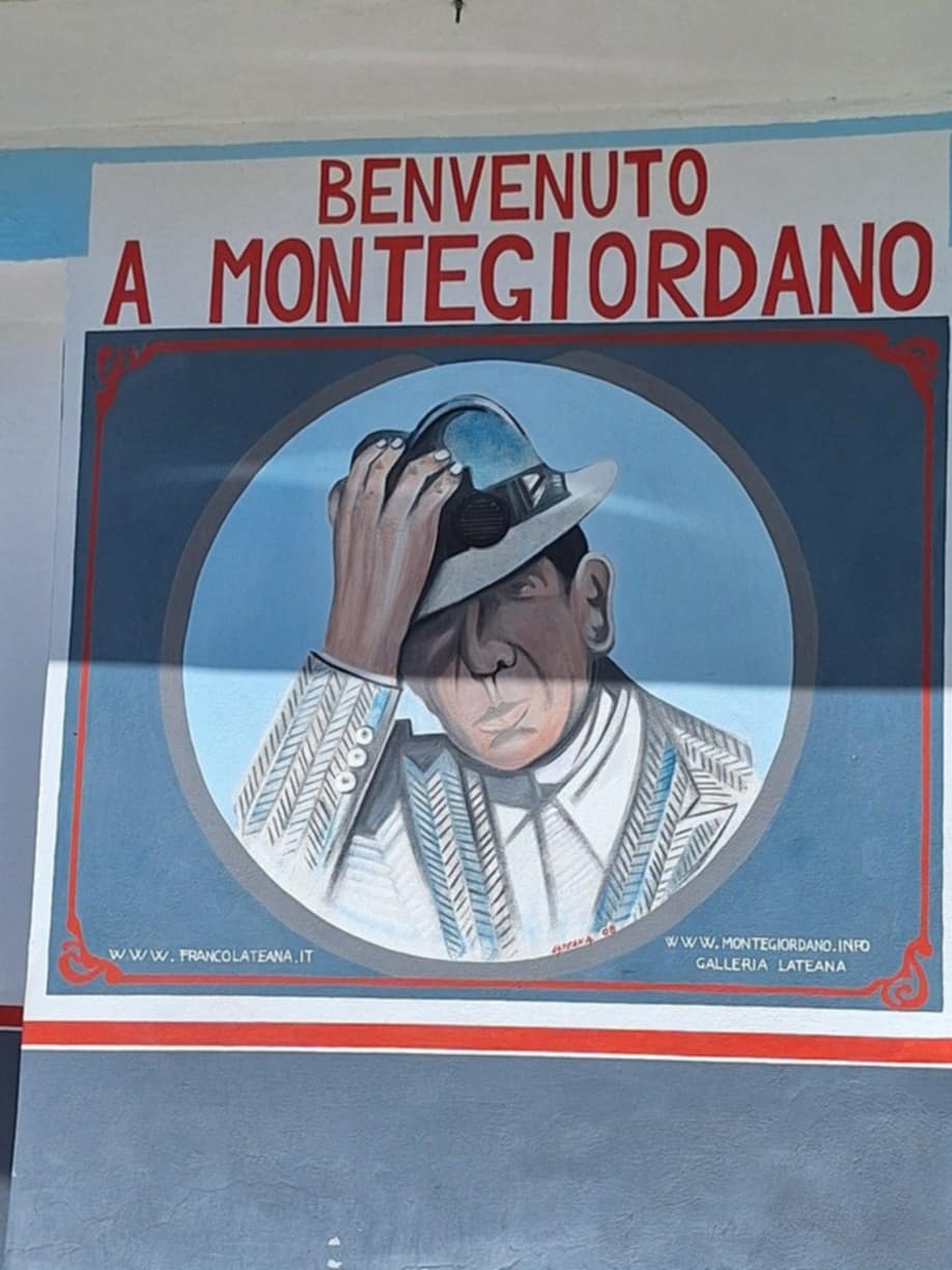 6d812c77-c5a7-40f6-b46e-d03f21c5840c